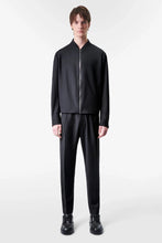 Laden Sie das Bild in den Galerie-Viewer, DRYKORN LENOA BOMBER BLOUSON DRYNAMIC BLACK