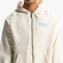 Laden Sie das Bild in den Galerie-Viewer, PEQUS LOGO ZIP HOODIE WHISPER WHITE
